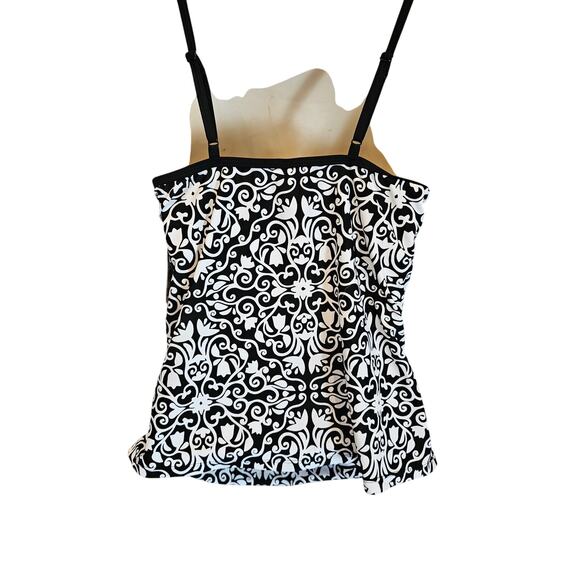 NWT Tropical escape size 8 tankini black white geometric ruched sides beach swim - Picture 2 of 7